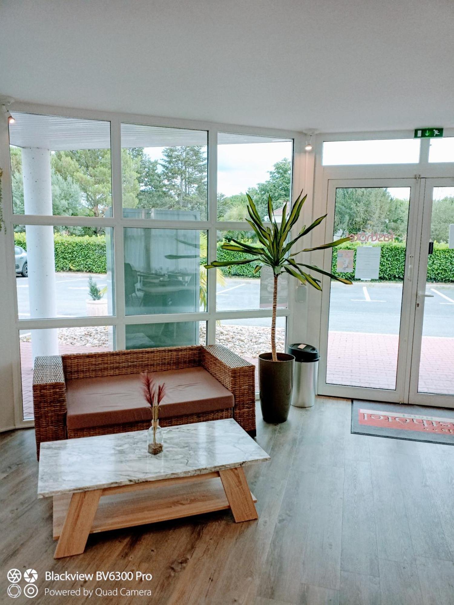 Fasthotel - Saint Emilion Est Montcaret Екстериор снимка